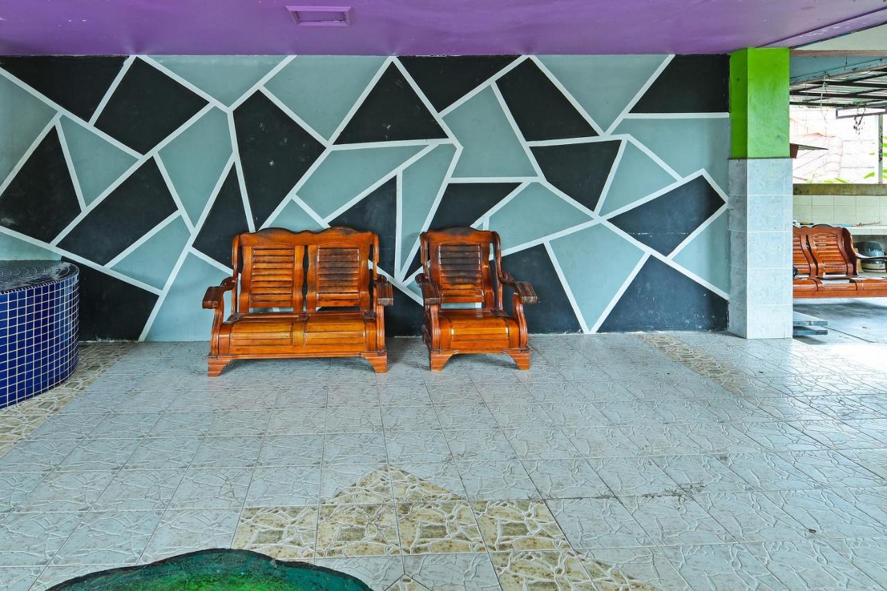 Oyo 90565 Teresek View Motel Kuala Tahan Luaran gambar