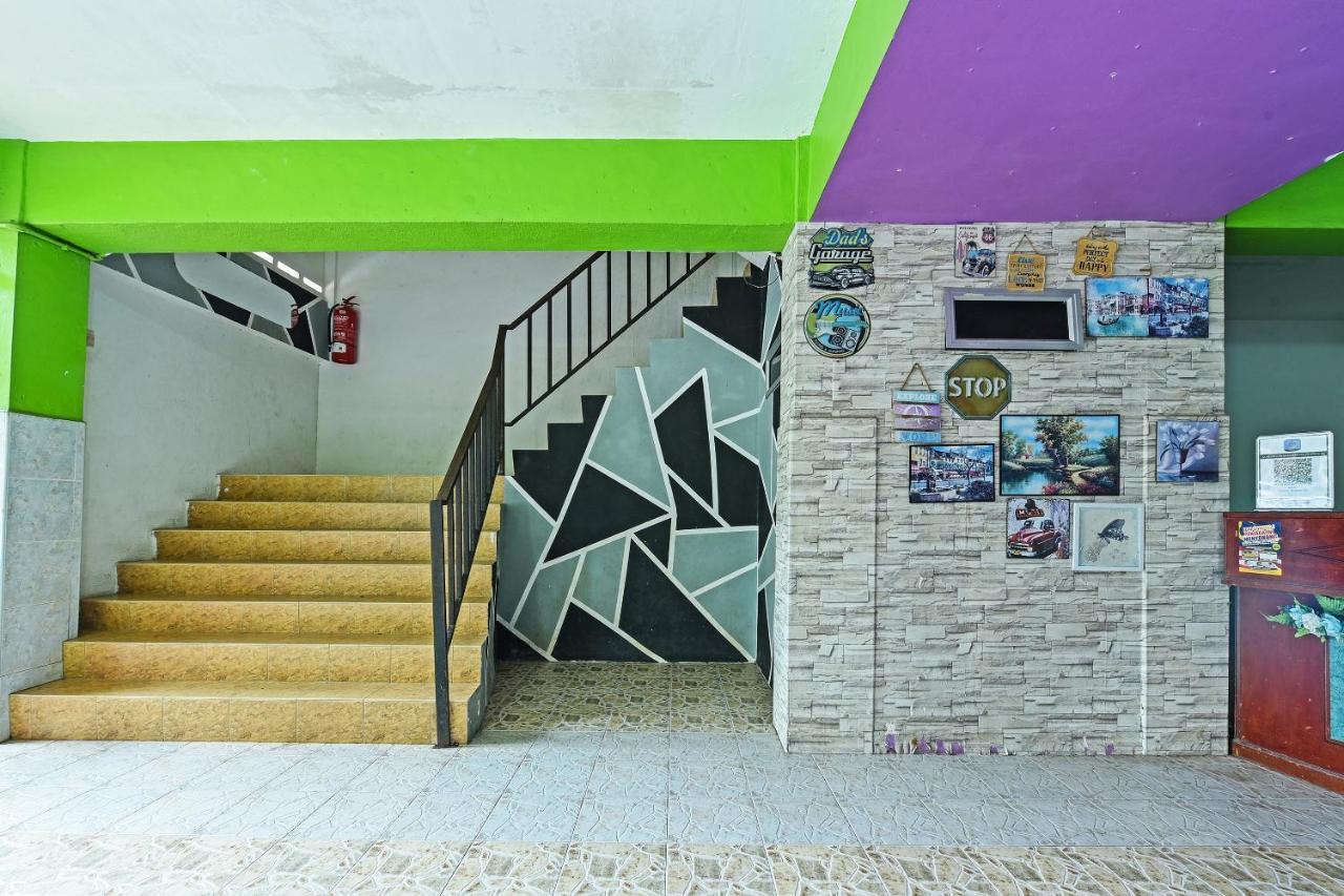 Oyo 90565 Teresek View Motel Kuala Tahan Luaran gambar