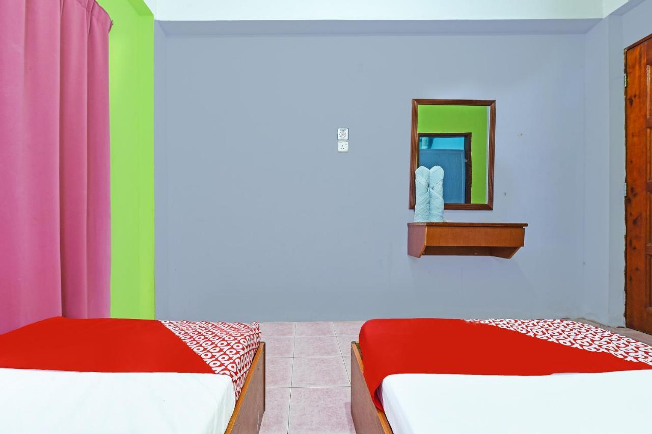 Oyo 90565 Teresek View Motel Kuala Tahan Luaran gambar