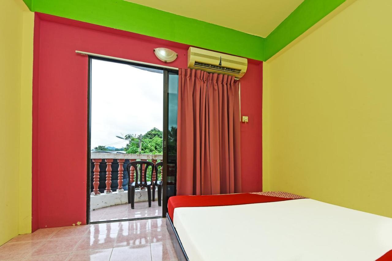 Oyo 90565 Teresek View Motel Kuala Tahan Luaran gambar